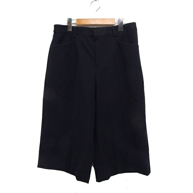 【中古】自由区 オンワード樫山 ハーフ パンツ センタープレス 無地 大きいサイズ 46 ブラック 黒 /FT18 レディース 【ベクトル 古着】 250512