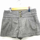 【中古】クレドソル CLEF DE SOL パンツ ボトムス 総柄 ショート丈 ミニ ウール 毛 M グレー ダークグレー /MT16 レディース 【ベクトル 古着】 210122 ブランド古着ベクトルプレミアム店ブランドクレドソル CLEF DE SOL表記サイズM実寸サイズウエスト：約74〜約84cm　もも幅：約28cm　裾幅：約30cm　股上：約30cm　股下：約5cm　　素材表地：毛60％、ポリエステル40％ 別地：綿100％ 裏地：ポリエステル100％色グレー ダークグレー ※色に関してはこの商品の出品者の主観で判断しておりますので、カタログや正規のカラーとは言い回しが異なる場合があります。仕様ポケットあり ウエスト一部ゴム状態UDEDです。保管によるたたみシワがございますが、着用するには問題ありません。 ※中古品を扱っているため、元の商品のデザインや形状が全て把握できかねますので、予めご了承下さい。 ※神経質な方はご遠慮下さい。商品のお問い合わせの回答を休止しております。＊各商品ページの商品詳細等をご確認の上ご購入ください。【中古】クレドソル CLEF DE SOL パンツ ボトムス 総柄 ショート丈 ミニ ウール 毛 M グレー ダークグレー /MT16 レディース 【ベクトル 古着】 210122 ブランド古着ベクトルプレミアム店状態ランク　”A”詳細については、下記および「状態ランクについて」ページをご覧ください。未使用・新品の商品ほぼ新品同様の商品使用感が少なく、かなり状態の良い商品使用感はあるが、傷や汚れの少ない商品使用感の他、傷や汚れが見られる商品かなり大きな傷みがある難あり商品※S〜CランクはUSED品となりますので、使用感をご理解の上でご入札下さい。状態ランクについてinformationブランドクレドソル CLEF DE SOL表記サイズM実寸サイズウエスト：約74〜約84cm　もも幅：約28cm　裾幅：約30cm　股上：約30cm　股下：約5cm　　素材表地：毛60％、ポリエステル40％ 別地：綿100％ 裏地：ポリエステル100％色グレー ダークグレー ※色に関してはこの商品の出品者の主観で判断しておりますので、カタログや正規のカラーとは言い回しが異なる場合があります。仕様ポケットあり ウエスト一部ゴム状態UDEDです。保管によるたたみシワがございますが、着用するには問題ありません。 ※中古品を扱っているため、元の商品のデザインや形状が全て把握できかねますので、予めご了承下さい。 ※神経質な方はご遠慮下さい。商品のお問い合わせの回答を休止しております。＊各商品ページの商品詳細等をご確認の上ご購入ください。本商品は一点物です他サイトや店舗にて販売している商品です。多少のお時間差にて欠品になることもございます。予めご了承頂ますようお願い致します。ベクトル・サイズガイドはこちらこの商品と同じブランドの商品を見る