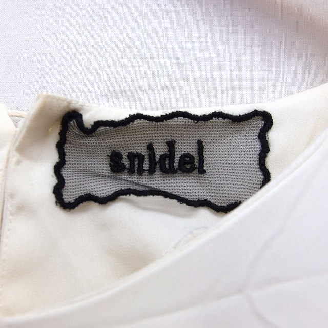 【中古】スナイデル snidel オールインワン キュロット 長袖 丸首 背あき ショート パンツ 透け感 花柄 0アイボリー 白 /HT25 レディース 【ベクトル 古着】 230206