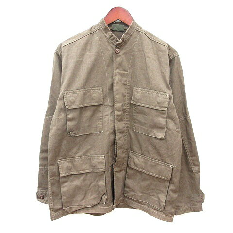 【中古】ロスコ ROTHCO ミリタリージャケット 茶 ブラウン /MN メンズ 【ベクトル 古着】 260402表記サイズサイズ表記なし(実寸サイズをご覧ください)実寸サイズ肩幅：約47cm　身幅：約55cm　着丈：約70cm　袖丈：約58cm　　素材コットン55％ ポリエステル45％色茶 ブラウン状態使用感が少なく、かなり状態の良い商品です。 ※あくまでも中古品ですので掲載写真や記載内容をご確認いただき、ご理解の上ご購入ください。商品のお問い合わせの回答を休止しております。＊各商品ページの商品詳細等をご確認の上ご購入ください。【中古】ロスコ ROTHCO ミリタリージャケット 茶 ブラウン /MN メンズ 【ベクトル 古着】 260402状態ランク　”A”詳細については、下記および「状態ランクについて」ページをご覧ください。未使用・新品の商品ほぼ新品同様の商品使用感が少なく、かなり状態の良い商品使用感はあるが、傷や汚れの少ない商品使用感の他、傷や汚れが見られる商品かなり大きな傷みがある難あり商品※S〜CランクはUSED品となりますので、使用感をご理解の上でご入札下さい。状態ランクについてinformation表記サイズサイズ表記なし(実寸サイズをご覧ください)実寸サイズ肩幅：約47cm　身幅：約55cm　着丈：約70cm　袖丈：約58cm　　素材コットン55％ ポリエステル45％色茶 ブラウン状態使用感が少なく、かなり状態の良い商品です。 ※あくまでも中古品ですので掲載写真や記載内容をご確認いただき、ご理解の上ご購入ください。商品のお問い合わせの回答を休止しております。＊各商品ページの商品詳細等をご確認の上ご購入ください。本商品は一点物です他サイトや店舗にて販売している商品です。多少のお時間差にて欠品になることもございます。予めご了承頂ますようお願い致します。ベクトル・サイズガイドはこちらこの商品と同じブランドの商品を見る