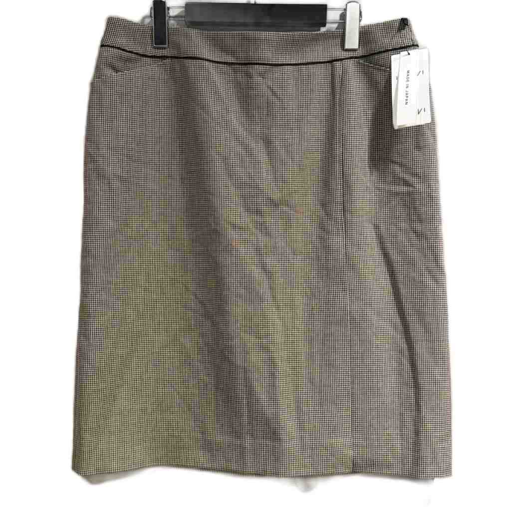 【中古】未使用品 インディヴィ INDIVI タグ付き 台形スカート ひざ丈 46 ベージュ ■GY58 レディース 【ベクトル 古着】 260113