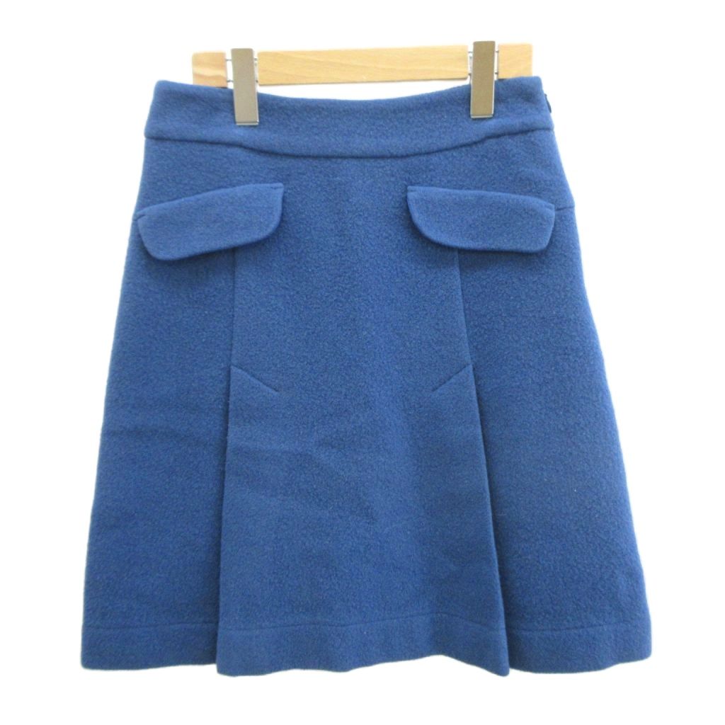 【中古】ローラアシュレイ LAURA ASHLEY 台形スカート ウール ひざ丈 1 青 ブルー /XZ ■ECB002 レディース 【ベクトル 古着】 260326ブランドローラアシュレイ LAURA ASHLEY表記サイズ1実寸サイズウエスト：62cm　ヒップ：84cm　スカート丈：51.5cm　　素材表地 毛、ナイロン 裏地 ポリエステル色青 ブルー仕様開閉 ファスナー 裏地あり状態使用感が少なく、かなり状態の良い商品です。 ※あくまでも中古品ですので掲載写真や記載内容をご確認いただき、ご理解の上ご購入ください。付属品付属品なし備考ローラアシュレイジャパン(株)商品のお問い合わせの回答を休止しております。＊各商品ページの商品詳細等をご確認の上ご購入ください。【中古】ローラアシュレイ LAURA ASHLEY 台形スカート ウール ひざ丈 1 青 ブルー /XZ ■ECB002 レディース 【ベクトル 古着】 260326状態ランク　”A”詳細については、下記および「状態ランクについて」ページをご覧ください。未使用・新品の商品ほぼ新品同様の商品使用感が少なく、かなり状態の良い商品使用感はあるが、傷や汚れの少ない商品使用感の他、傷や汚れが見られる商品かなり大きな傷みがある難あり商品※S〜CランクはUSED品となりますので、使用感をご理解の上でご入札下さい。状態ランクについてinformationブランドローラアシュレイ LAURA ASHLEY表記サイズ1実寸サイズウエスト：62cm　ヒップ：84cm　スカート丈：51.5cm　　素材表地 毛、ナイロン 裏地 ポリエステル色青 ブルー仕様開閉 ファスナー 裏地あり状態使用感が少なく、かなり状態の良い商品です。 ※あくまでも中古品ですので掲載写真や記載内容をご確認いただき、ご理解の上ご購入ください。付属品付属品なし備考ローラアシュレイジャパン(株)商品のお問い合わせの回答を休止しております。＊各商品ページの商品詳細等をご確認の上ご購入ください。本商品は一点物です他サイトや店舗にて販売している商品です。多少のお時間差にて欠品になることもございます。予めご了承頂ますようお願い致します。ベクトル・サイズガイドはこちらこの商品と同じブランドの商品を見る
