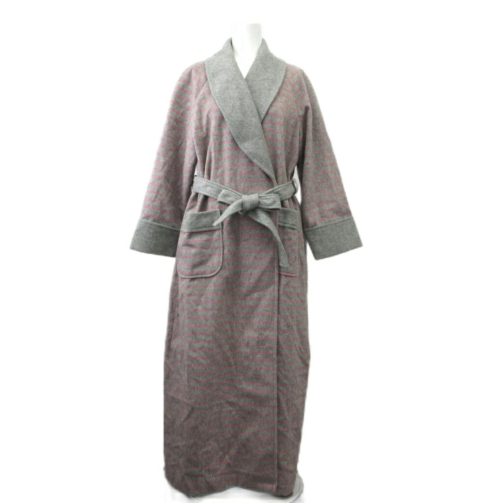 【中古】ニッケ NIKKE ナイトガウン パジャマ ウール M グレー ピンク ボーダー柄 ショールカラー 長袖 ルームウェア ナイトウェア /YU ■ECB007 レディース 【ベクトル 古着】 260803表記サイズM実寸サイズ身幅：51cm　着丈：127cm　ゆき丈：72cm　　素材表地：毛 裏地：ポリエステル色グレー ピンク状態全体的に部分的なほつれが若干ございますが、その他に目立ったダメージはなく、問題なくご使用いただける商品です。 ※あくまでも中古品ですので掲載写真や記載内容をご確認いただき、ご理解の上ご購入ください。付属品ベルト商品のお問い合わせの回答を休止しております。＊各商品ページの商品詳細等をご確認の上ご購入ください。【中古】ニッケ NIKKE ナイトガウン パジャマ ウール M グレー ピンク ボーダー柄 ショールカラー 長袖 ルームウェア ナイトウェア /YU ■ECB007 レディース 【ベクトル 古着】 260803状態ランク　”AB”詳細については、下記および「状態ランクについて」ページをご覧ください。未使用・新品の商品ほぼ新品同様の商品使用感が少なく、かなり状態の良い商品使用感はあるが、傷や汚れの少ない商品使用感の他、傷や汚れが見られる商品かなり大きな傷みがある難あり商品※S〜CランクはUSED品となりますので、使用感をご理解の上でご入札下さい。状態ランクについてinformation表記サイズM実寸サイズ身幅：51cm　着丈：127cm　ゆき丈：72cm　　素材表地：毛 裏地：ポリエステル色グレー ピンク状態全体的に部分的なほつれが若干ございますが、その他に目立ったダメージはなく、問題なくご使用いただける商品です。 ※あくまでも中古品ですので掲載写真や記載内容をご確認いただき、ご理解の上ご購入ください。付属品ベルト商品のお問い合わせの回答を休止しております。＊各商品ページの商品詳細等をご確認の上ご購入ください。本商品は一点物です他サイトや店舗にて販売している商品です。多少のお時間差にて欠品になることもございます。予めご了承頂ますようお願い致します。ベクトル・サイズガイドはこちらこの商品と同じブランドの商品を見る