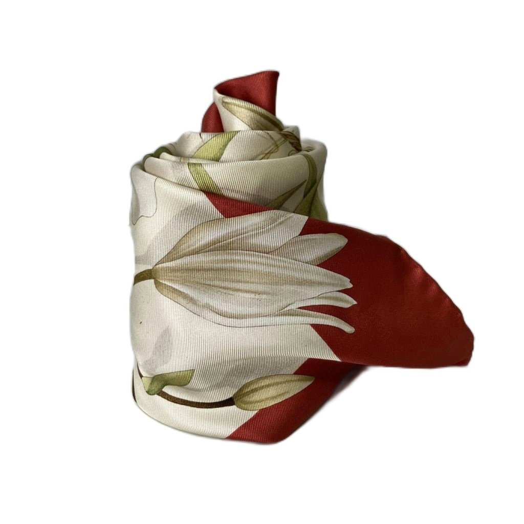 Other - 【中古】サルヴァトーレフェラガモ Salvatore Ferragamo シルクストール 花柄 スカーフ レッド レディース 【ベクトル 古着】 260322