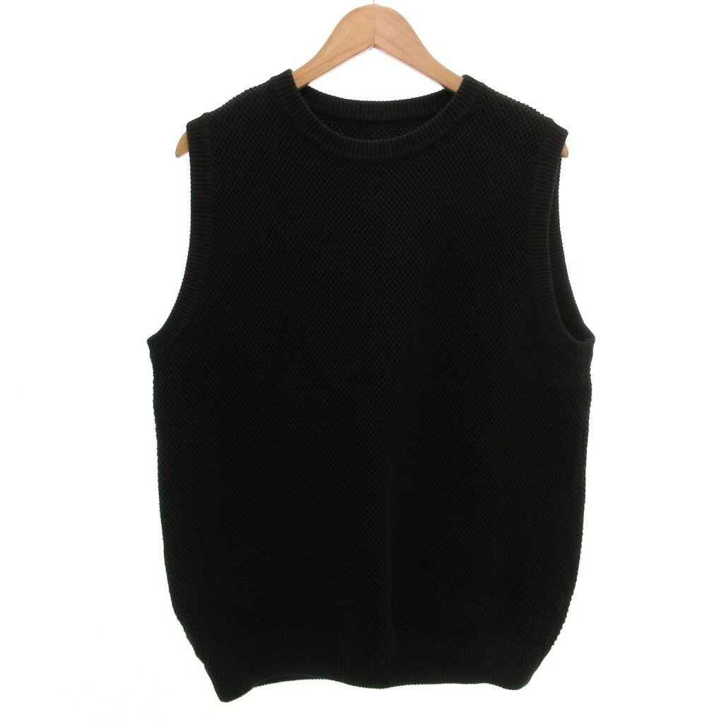 【中古】クレプスキュール crepuscule moss stitch vest ベスト ラウンドネック 2 黒 ブラック /EO メンズ 【ベクトル 古着】 261008ブランドクレプスキュール crepuscule表記サイズ2実寸サイズ肩幅：43cm　身幅：58cm　着丈：66cm　　素材表地：綿色黒 ブラック状態・全体的にアタリあり ※全体的に中古品としての使用感とダメージがありますが、通常使用には支障のない商品です。 掲載写真や記載内容をご確認いただき、ご理解の上ご購入ください。付属品付属品なし、写真に写っている物が全てです。備考株式会社 トリコ こちらのお品物は店舗で保管しておらず、店頭販売出来かねます。（※お取り寄せも出来かねます）商品のお問い合わせの回答を休止しております。＊各商品ページの商品詳細等をご確認の上ご購入ください。【中古】クレプスキュール crepuscule moss stitch vest ベスト ラウンドネック 2 黒 ブラック /EO メンズ 【ベクトル 古着】 261008状態ランク　”B”詳細については、下記および「状態ランクについて」ページをご覧ください。未使用・新品の商品ほぼ新品同様の商品使用感が少なく、かなり状態の良い商品使用感はあるが、傷や汚れの少ない商品使用感の他、傷や汚れが見られる商品かなり大きな傷みがある難あり商品※S〜CランクはUSED品となりますので、使用感をご理解の上でご入札下さい。状態ランクについてinformationブランドクレプスキュール crepuscule表記サイズ2実寸サイズ肩幅：43cm　身幅：58cm　着丈：66cm　　素材表地：綿色黒 ブラック状態・全体的にアタリあり ※全体的に中古品としての使用感とダメージがありますが、通常使用には支障のない商品です。 掲載写真や記載内容をご確認いただき、ご理解の上ご購入ください。付属品付属品なし、写真に写っている物が全てです。備考株式会社 トリコ こちらのお品物は店舗で保管しておらず、店頭販売出来かねます。（※お取り寄せも出来かねます）商品のお問い合わせの回答を休止しております。＊各商品ページの商品詳細等をご確認の上ご購入ください。本商品は一点物です他サイトや店舗にて販売している商品です。多少のお時間差にて欠品になることもございます。予めご了承頂ますようお願い致します。ベクトル・サイズガイドはこちらこの商品と同じブランドの商品を見る