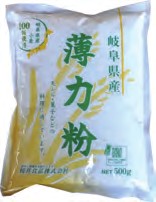 岐阜県で栽培された品種名“農林62号・イワイノダイチ”の内で、たんぱく質の少ない小麦を製粉しました。天ぷらやお菓子作りなどにご利用ください。原材料：小麦（岐阜県産）内容量：500g　数量：12個　製造販売者：桜井食品