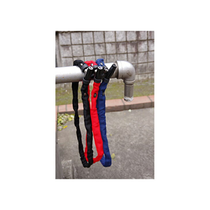 ■カラー：ブラック ■サイズ：4mm×60cm ■チェーンサイズ:4mm ■付属キー:3本 ■参考重量:約260g ■商品コード：【030382】 ■JAN：【4580366352280】 ※商品のスペック・パッケージ・デザインは予告なく変更される場合がございます。 　予めご了承ください。 ※掲載画像はイメージ画像です。kuhaku 檸檬 -コンパクトになる4mmチェーン+ディンプルキーロック- ・小型のワイヤーカッターなどでは切断が難しい高い安全性を持つ硬化スチールのチェーンロック。 ・シリンダーは防犯性能が高く、鍵曲がりのしにくいディンプルキーシステム。 ・ダブルループでもシングルループで使える2WAYデザイン。 ・折りたたんでパンツやジャージのポケットに入れられるコンパクト設計。