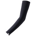 ■カラー：9.ブラック ■サイズ： S(腕の長さ：47-52cm)(上腕最大囲：21-25cm) M(腕の長さ：50-55cm)(上腕最大囲：23-27cm) L(腕の長さ：53-58cm)(上腕最大囲：25-30cm) ■涼(遮熱機能)・UPF50+ UVカット・吸汗速乾・抗菌防臭・再帰反射 ■素材：コールドシェイド(日焼けしにくい素材) ■直接日差しの当たらない肘側は涼しいメッシュ仕様 ■JAN： 【4562331723110】S 【4562331723127】M 【4562331723134】LPEARL IZUMI コールド シェイド アームカバー W401 半袖ジャージと合わせて着用すれば、日焼け対策は万全です。直射日光を遮蔽して、ウェア内の温度上昇を抑えながら日焼けを防ぐ素材「コールドシェイド」を採用。日の当たらないヒジ側はメッシュで風通しがよく、涼しい着心地に加えて携帯性にも優れた高機能アイテムです。上腕部には肌に優しいすべり止めを採用しています。