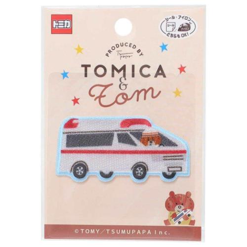 アイロンパッチシール ワッペン トミカ トミカ＆トム TOMICA パイオニア 手芸用品 メール便可生活雑貨 おしゃれ 趣味 手芸 お祝い ギフトに 日用雑貨男の子大好き[TOMICA/トミカ]のグッズにまたまた可愛いnewアイテム登場こちらは洋服を自分スタイルにリメイクするのに欠かせないワッペンシールとしても使用でき、アイロン接着も出来ます。服やカバンを可愛らしくリメイクしてみませんか？[使用方法]ワッペンを付けたい場所に置き、当て布をしてアイロン（140-150度）を強く押し付けて下さい。長時間のご使用や洗濯頻度の高いものは縫い付けて下さい。サイズ：約64x32mm以内▼