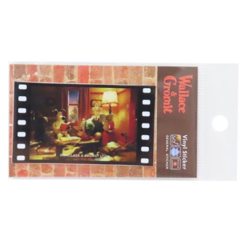 場面写真ステッカー ビニールシール ウォレスとグルミット 読書 ゼネラルステッカー 耐水耐光 デコステッカー メール便可