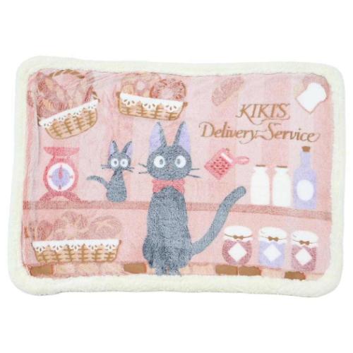 フランネル シープボア ブランケット ひざ掛け毛布 魔女の宅急便 パンとジジ スタジオジブリ 丸眞 暖か..