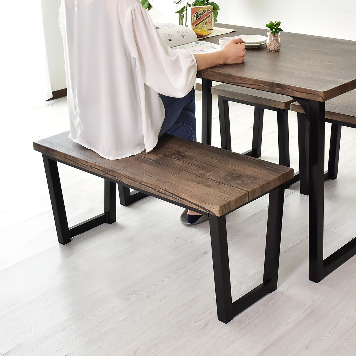 ダイニングベンチ 椅子 イス チェアー 北欧 モダン おしゃれ コンパクト スリム 傷防止 収納 木製 サイドテーブル 木製スツール スツール風 ダイニング ベンチ ロビーチェア 玄関 食卓 木製 人気 ウッドチェア ミルシェベンチ ドリス