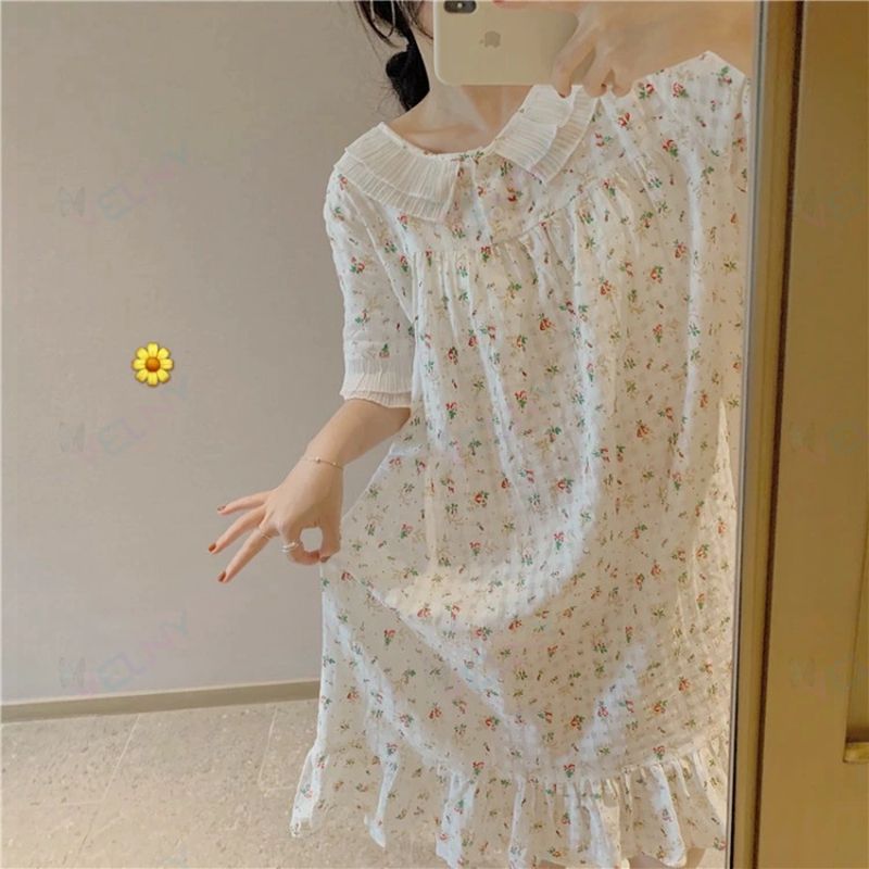 商品説明商品内容パジャマ生産国中国サイズフリーサイズ：肩幅:40cm, バスト:130cm, 着丈:100cm, 袖丈:19cmカラー写真通り素材ポリエステル注意書き（購入前に必ずご確認ください）※商品写真は、できる限り現品を再現するように画像処理などの補正を行っておりますが、ご利用のモニターや環境により差異が生じます。予めごください。※上記の数値は、実測によるものです。多少の誤差はご容赦ください。※仕様は予告なく変更される場合があります。（ご使用に差し支えない程度）