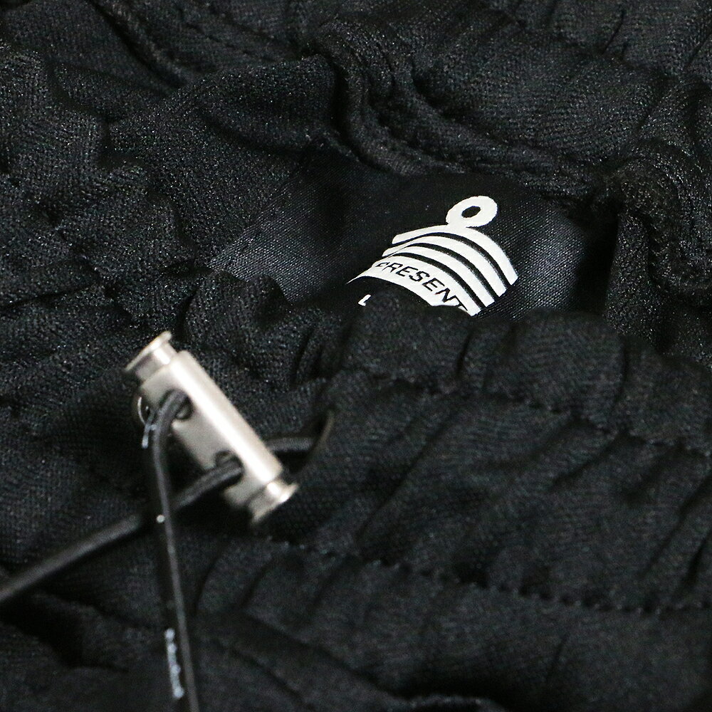 REPRESENT / Admiral Track Short