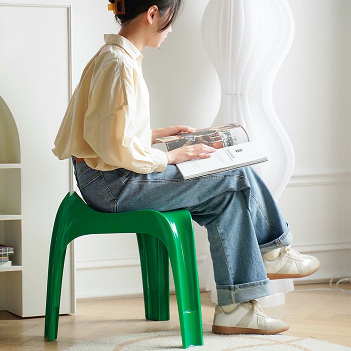VeroMan チェア 椅子 スツール 勉強椅子 背もたれなし サイドテーブル プラスチック カラフル シンプル 個性的 モダン レトロ 韓国インテリア 全4色 3