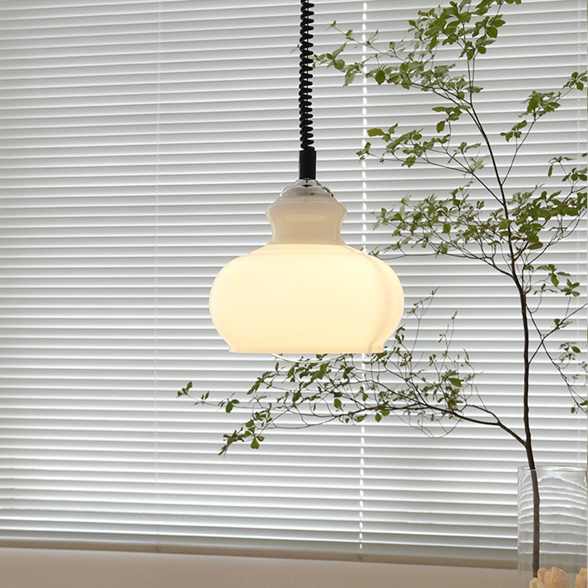 [在庫処分セール] VeroMan ライト ペンダントライト シーリングライト ガラス 照明 間接照明 シンプル モダン レトロ 韓国インテリア [直径29cm] ※要配線工事