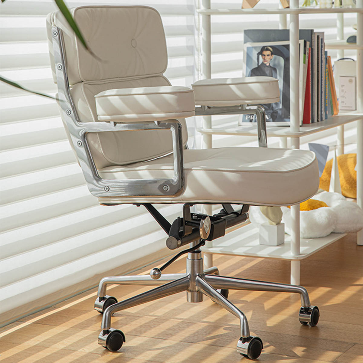 VeroMan チェア 椅子 回転椅子 PUレザー 回転 回る 勉強椅子 ゲームチェア 勉強部屋 書斎 レトロ 韓国..