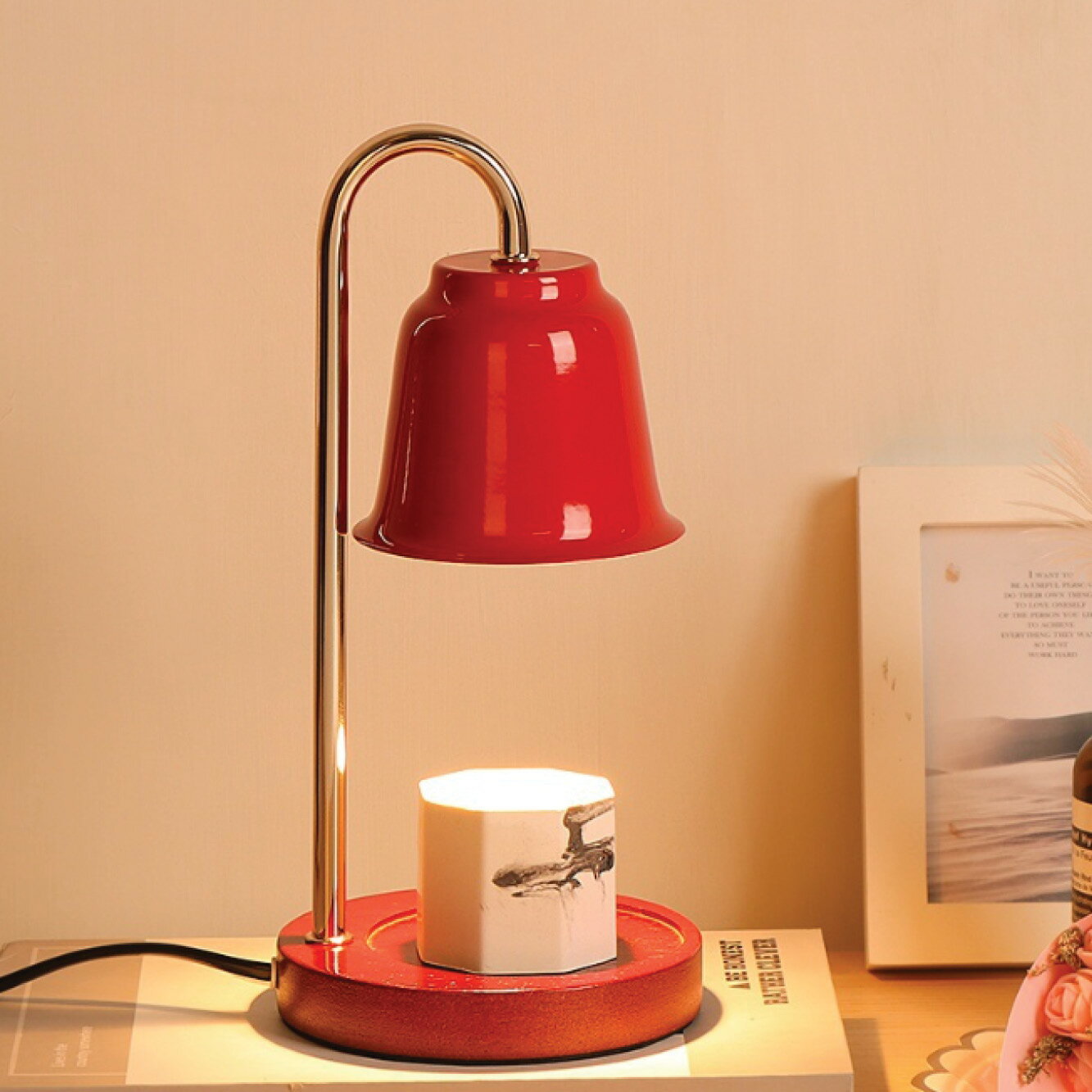 VeroMan キャンドルウォーマーライト 香るランプ ベル状 レッド ゴールド テーブルランプ ミニライト ..