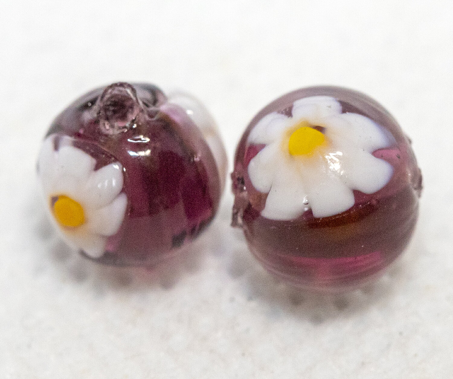 ベネチアンビーズ マルゲリータ アメジスタ 8ミリ 2個入り ビーズパーツ アクセサリーパーツ