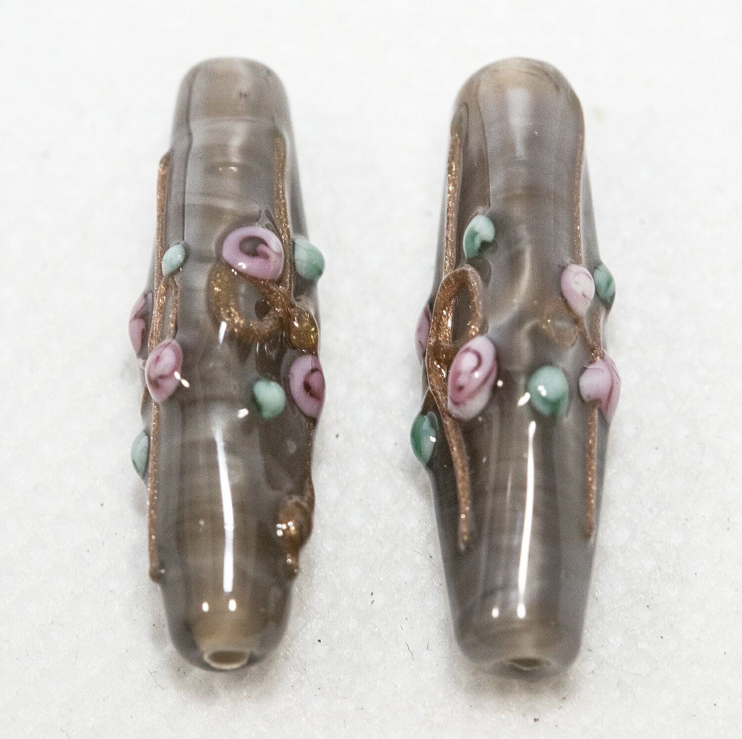 ボヘミアンビーズ バゲットローズ グレー 2個 チェコビーズ ビーズパーツ アクセサリーパーツ