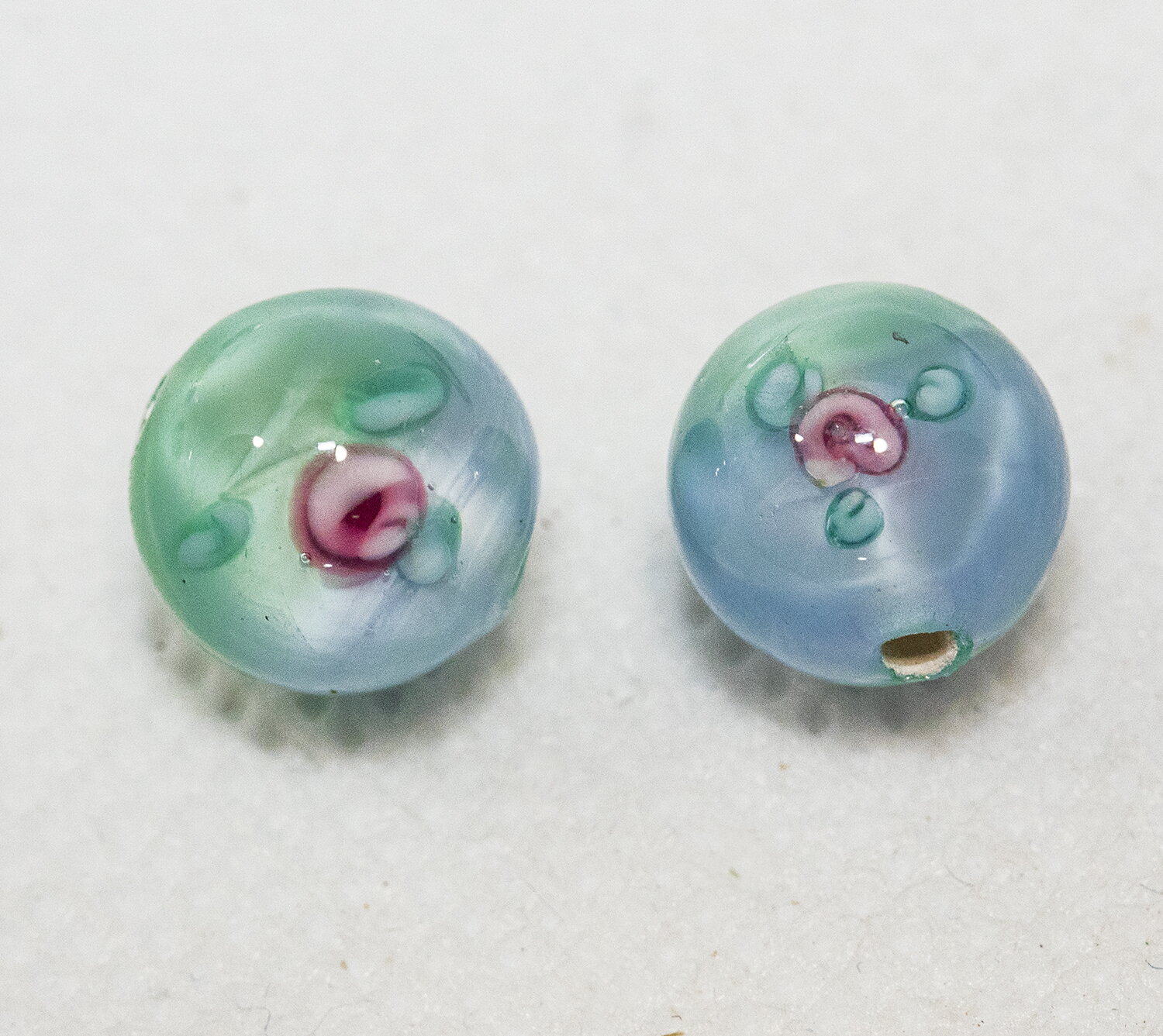 ボヘミアンビーズ チェコローズ ツートン ブルー＆グリーン 10ミリ 2個 チェコビーズ ビーズパーツ アクセサリーパーツ