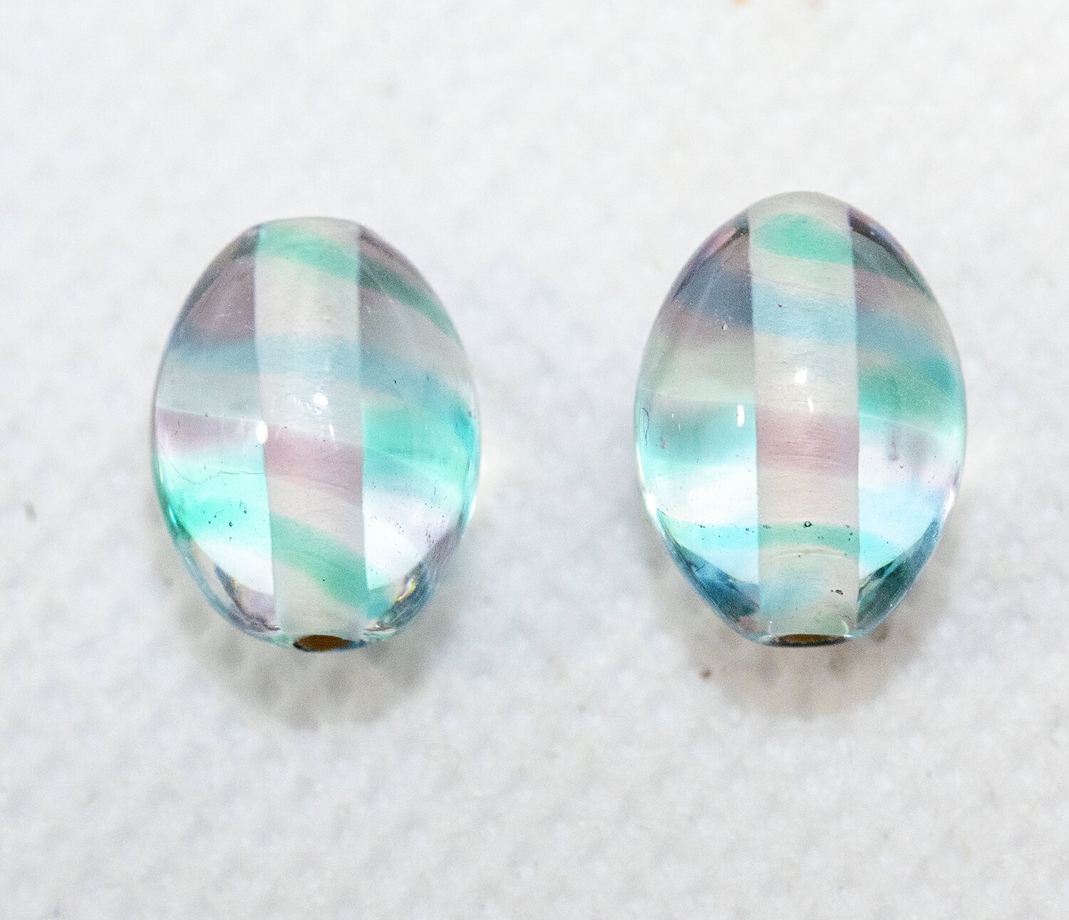 樂天商城 - ボヘミアンビーズ エスターテ オーバル小 2個 パープル アクアマリン チェコビーズ ビーズパーツ アクセサリーパーツ