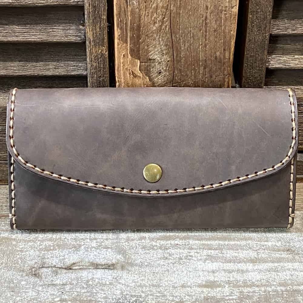 【Ain Soph（アインソフ）】オイルワックス焦がし/パラフィン加工牛革・ホック留めカブセ付きレザーロングウォレット/長財布（DA994-HP）※手縫い&一部ミシン、裏生地無しの裏革そのまま仕上げ メンズナチュラルレザー【レザーバッグ革財布専門店Vertigo/ヴァーティゴ】