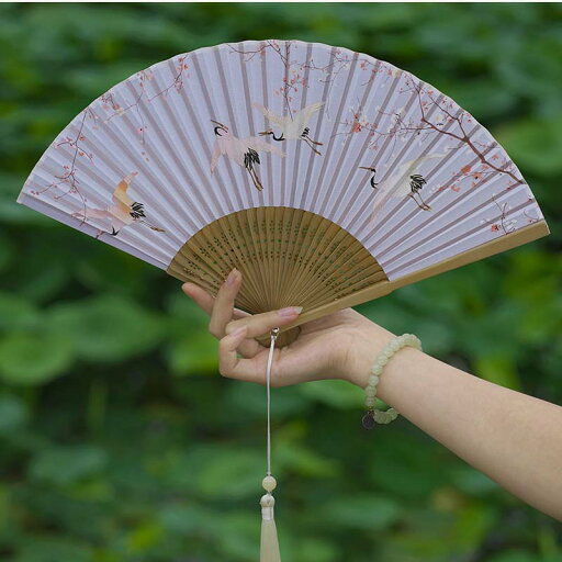 扇子 夏 レトロ アンティーク 小物 扇 高級 おしゃれ 折りたたみ 古典的 携帯用 中国風 小道具 男女兼用 夏 中国 竹 蘭 絹 扇子 夏 レトロ アンティーク 小物 扇 高級 おしゃれ 折りたたみ 古典的 携帯用 中国風 小道具 男女兼用 夏 中国 竹 蘭 絹
