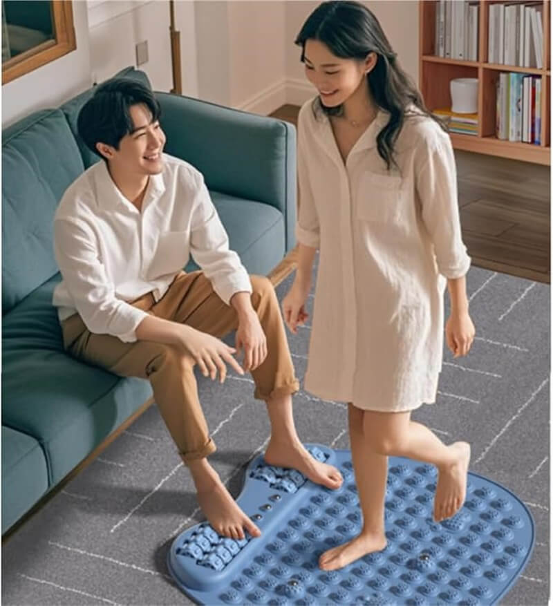 フットマッサージマット フットヨガマッサージ指圧ボードマット 足ツボマット 多機能フットマッサージマット ローラー付き 家庭用 足つぼマット フット 足マッサージ 疲労軽減 人間工学指圧パッド 足弓圧力パッド スポーツマッサージ フットリラクゼーション