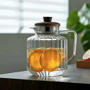 ガラス ピッチャー 1.5L 蓋付き 冷水筒 耐熱 ガラス 麦茶ポット 2リットル 大容量 水 ポット 冷蔵庫 水差し ボトル 冷茶 ジャグ 洗える ウォーターピッチャー おしゃれ 冷茶ポット 冷蔵庫ポット お茶 炭酸 ティーポット 飲料水バケット ドリンクピッチャー キッチン用品