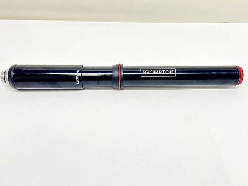 ベリーグッドストアの【中古】ブロンプトン BROMPTON レザイン LEZYNE 携帯ポンプ ミニポンプ 空気入れ｜アングル3