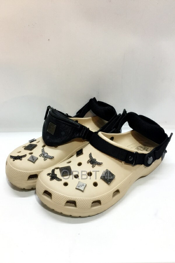 【中古】代官山)エムシーエム×クロックス MCM×CROCS クロッグ ベルトバッグ ミニジップポーチ付き サンダル ベージュ×ブラック 11