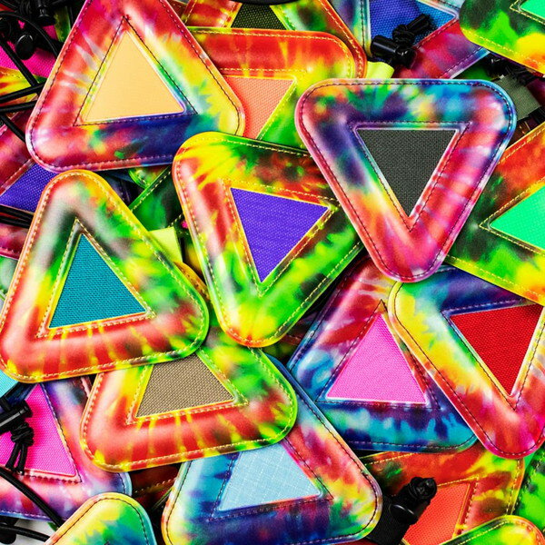 yyΉz u[O BLUE LUG triangle reflector tiedye