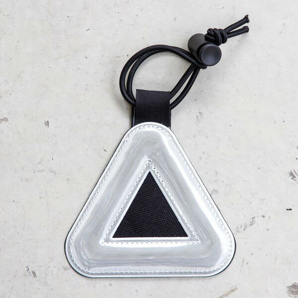     u[O BLUE LUG triangle reflector silver black