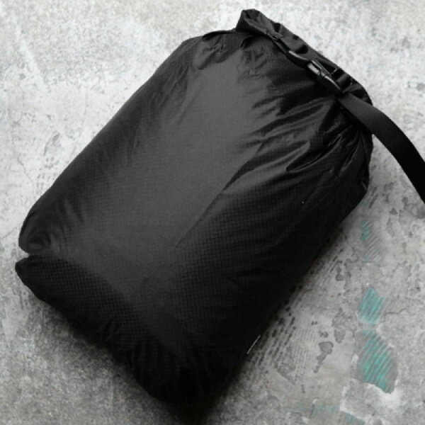 tFAEFU[ FAIRWEATHER dry sack black [hCTbN][ubN][hCobO]