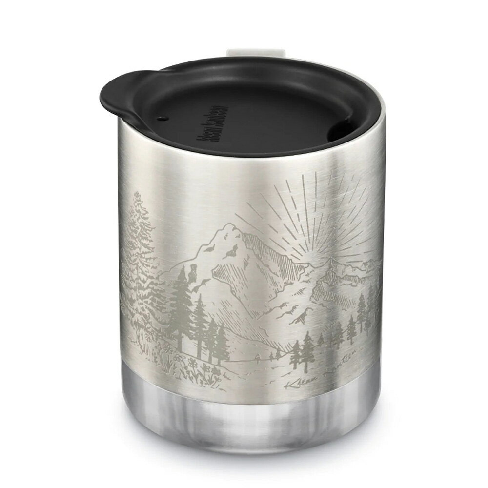 klean kanteen[クリーンカンティーン]Camp Mug 12oz (w/Tumbler Lid) Brushed Stainless w/Mountain Graphic 商品説明 Klean Kanteen クリーンカンティーン キャンプマグ 12oz（355ml）は真空断熱構造により保温保冷で使える蓋つきのステンレスマグカップです。取っ手が付いている事で熱い物でも気にせず持つことが出来、シンプルで飽きの来ないデザインですので、アウトドアだけでなく毎日のオフィスワークにもお使いいただけます。真空断熱材は二重構造になっているため、暖かい飲み物は暖かく、冷たい飲み物は冷たく、結露を防ぎます。高品質なステンレスを使用していますので長く愛用いただけます。 スペック 容量 355ml サイズ H10.5cm×φ8.5cm 重量 284g 本体素材 ステンレス鋼 キャップ素材 ポリプロピレン パッキン素材 シリコーン 関連商品ラインナップ BRAND klean kanteen / クリーンカンティーン Klean Kanteenでは2004年の創立当初より健康を意識した人々へ安全でエコフレンドリーな製品を提供する事を考えてきました。プラスチックやアルミボトルに代わる、人と地球にやさしいKlean Kanteenを創り続けています。 商品一覧を見る >>