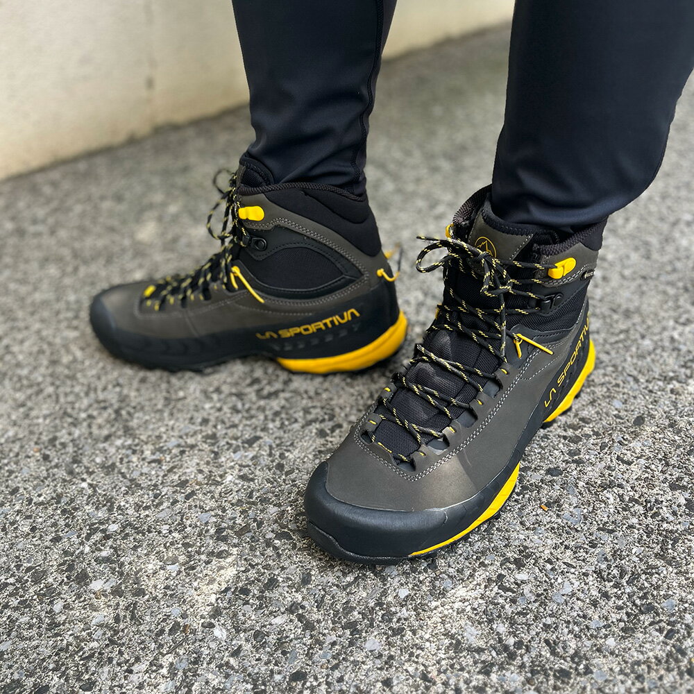 ラ スポルティバ LA SPORTIVA TX5 GTX Carbon/Yellow トラバース5 GORE-TEX ゴアテックス トレッキングシューズ メンズ 27I900100