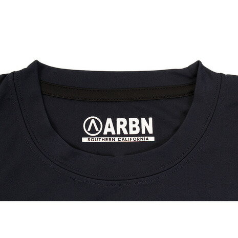 エアボーン（ARBN） 【多少の傷汚れありの為大奉仕】botanical Bar 半袖Tシャツ AB89MW1090NVY ラッシュガード （Men's）