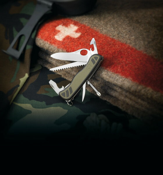 【公式】ビクトリノックス VICTORINOX ソルジャーナイフ 保証書付 0.8461.MWCH 【日本正規品】レジャー アウトドア ナイフ サバイバルナイフ スイスマルチツール・十徳ナイフ通販格安セール情報 楽天 通販