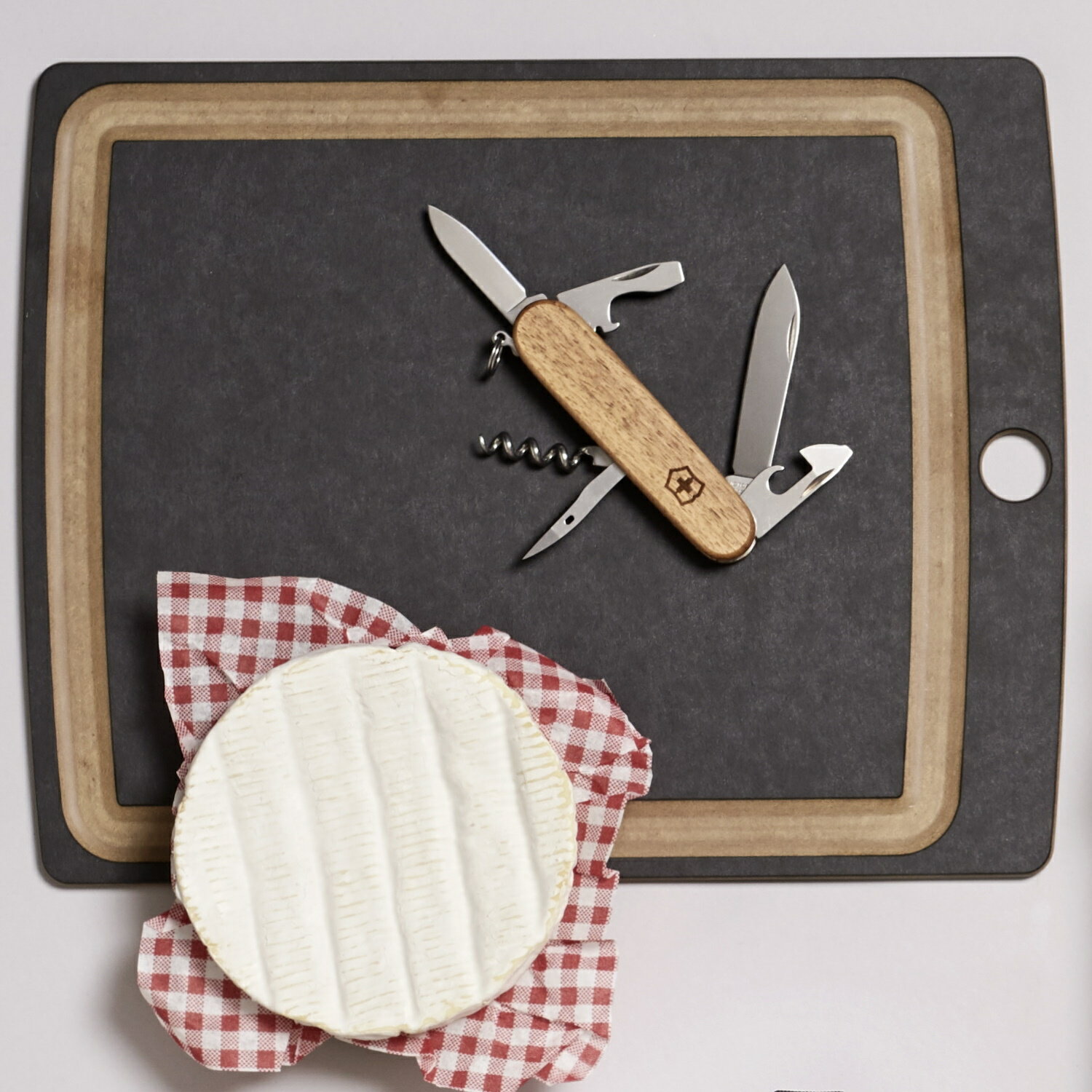 【公式】ビクトリノックス VICTORINOX スパルタン ウッド 保証書付 1.3601.63 【日本正規品】レジャー アウトドア ナイフ サバイバルナイフ スイスマルチツール・十徳ナイフ通販格安セール情報 楽天 通販