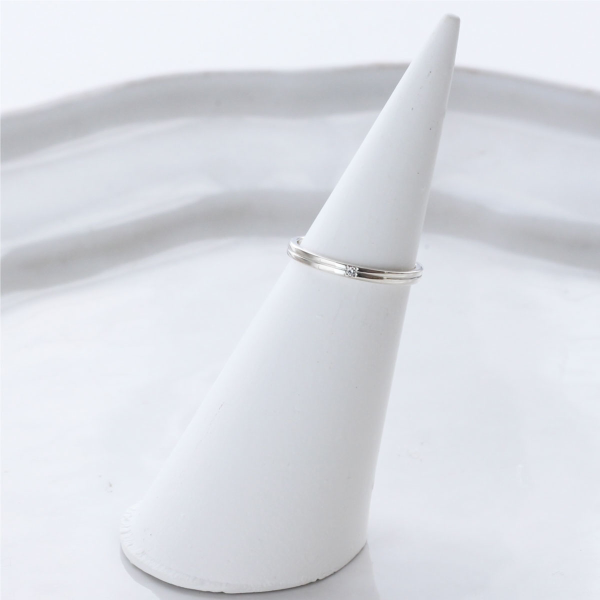 【プラチナダイヤモンドペアリング】【人気デザイン】シンプルデザイン マリッジリング 結婚指輪 選べる素材【名入れ刻印無料】【サイズ直し無料】【0号から30号まで対応】婚約指輪 エンゲージリング 誕生日 クリスマス 結婚記念日 業界最安値 Dia0.01ct Plaisir PT8032P