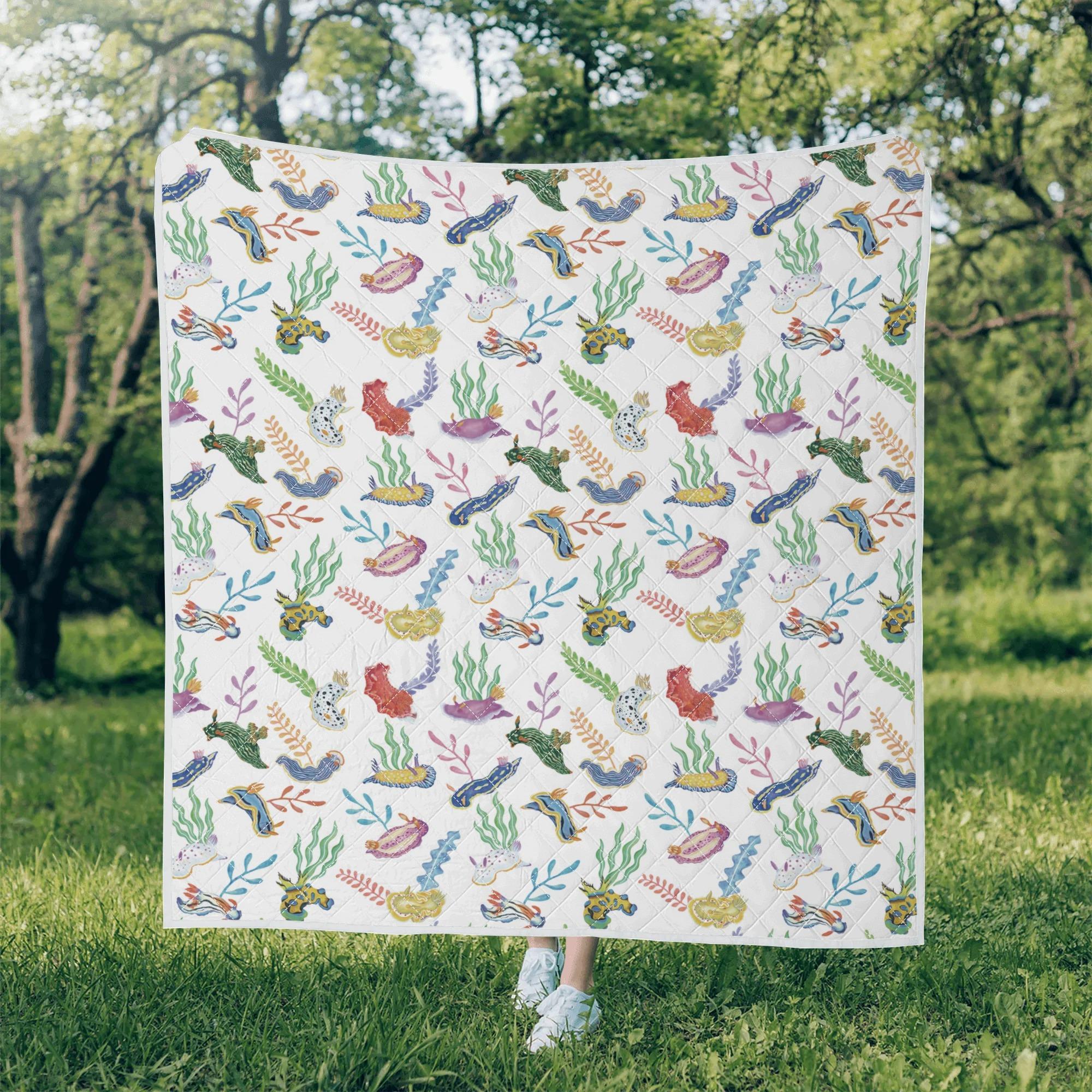 ウミウシ(夏布団) 夏布団 ユニセックス ホームデコレーション 動物 かわいい おしゃれ カラフル 海 海洋生物 ウミウシ トモカワ ヒロサキ