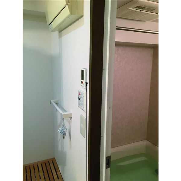 生活雑貨のお店！Vie-UPのGRUS（グルス） ヒートショックセンサー GRS101-01 ホワイト｜アングル3