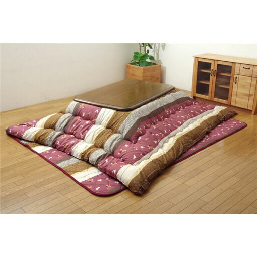 和柄 こたつ布団/敷布団セット 【うさぎ柄 長方形 ローズ 約205×315cm】 ピーチスキン 起毛 掛敷セット 〔リビング〕【代引不可】 送料無料! 和柄 こたつ布団/敷布団セット 【うさぎ柄 長方形 ローズ 約205×315cm】 ピーチスキン 起毛 掛敷セット 〔リビング〕【代引不可】 送料無料!