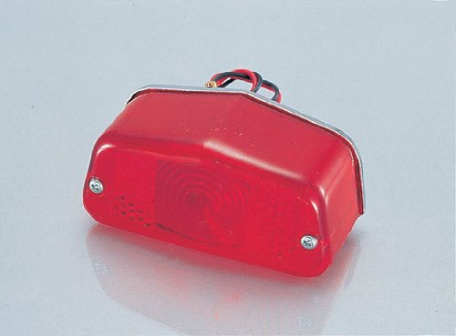 124990852801008 ・広告文責（株式会社ビッグフィールド ・072-997-4317）カテゴリー1：バイクパーツカテゴリー2：バイク用ライト・ミラー＞テールランプJAN：4990852801008汎用 補修用、オプションテールレンズ 赤色レンズ 車両のスタイルに合わせたランプをお選び下さい。 テール球は付属していませんので車両に合わせたV数、W数のテール球を別途お買い求め下さい。 ? もっと見るもし希望購入数が買物かごに入らない場合は、一度、お問合せいただければ幸いでございます。