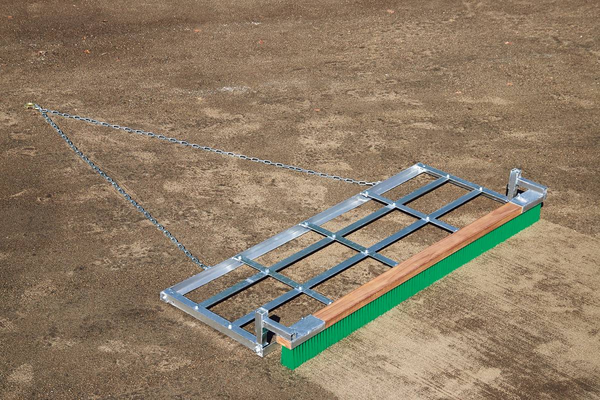 【直送】トーエイライト TOEI LIGHT スポーツ・アウトドア グランドならし180ブラシ付(PVC) G1779 学校用具 体育器具 用品 運動会 部活動　クラブ活動 （沖縄・離島・北海道配送不可）