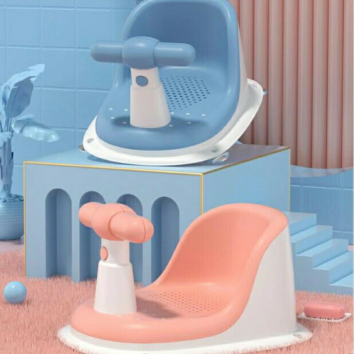 ベビーシャワーチェア ベビーチェア バスチェア お風呂チェア 幼児入浴サポート 風呂椅子 背もたれ式 新生児から ベビーソファ 入浴補助 お座り練習 滑り止め おふろ用品 椅子 安定感 可愛い ギフト 贈り物 出産祝い 推薦された年齢6～18ヶ月 シャワールーム、ベビーバス、大人用バスタブ、滑らかな床に使用できます、さまざまなタイプの浴槽に適しています。 安全な素材：この滑り止めシャワーチェアは、滑らかで丸いエッジを備えた高品質のPP + TPE素材でできており、安全で環境に優しく、耐熱性と耐久性があります、有害物質は一切含まれていません。サイズ：約38 * 30 * 21 cm（15 * 11.8 * 8.2インチ）。より安定：バスチェアの下部に4つの大きな滑り止めの吸盤があり、転倒することなく浴槽の壁にしっかりと取り付けることができ、赤ちゃんにとってフレンドリーで安全です。 4点構造設計により、より安定して安全になります。快適なデザイン：ベビーシャワーシートは5cm高くなっているので、赤ちゃんの足を伸ばして快適に座ることができます。柔らかいゴム製のシート面でデザインし、赤ちゃんに心地よい座り心地を提供し、湾曲した背もたれで赤ちゃんを快適にサポートします。多目的：ベビーバスシートは、両親の手を解放し、赤ちゃんをより簡単かつ安全に入浴させるのに役立ちます。シャワールーム、ベビーバス、大人用バスタブ、滑らかな床に使用できます、さまざまなタイプの浴槽に適しています。 2