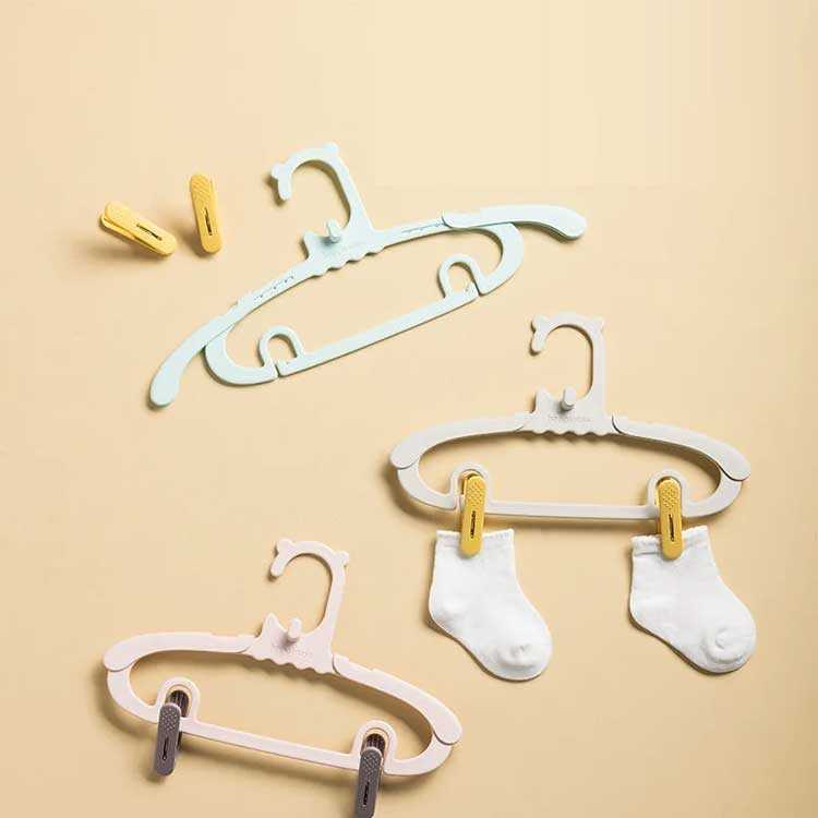 Hanger - 滑らない 10本セット 跡がつかない 子ども 赤ちゃん キッズ サイズ調整でき、長く使えます！ベビーハンガー 子供用ハンガー 洗濯 物干し