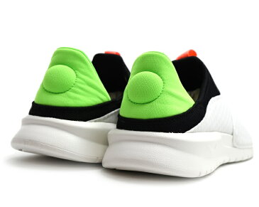 NIKE BENASSI SLP SUMMIT WHITE/CRIMSON PULSE ナイキ ベナッシ スリップ