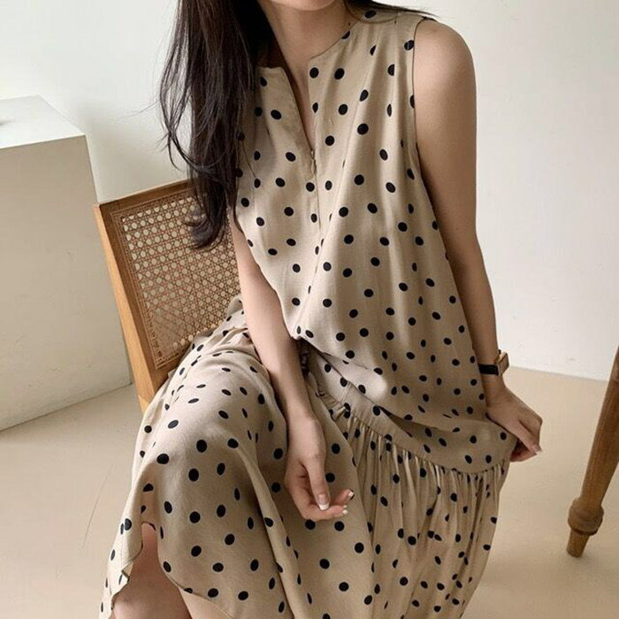 樂天商城 - ノースリーブ ワンピース レディース ドット柄 夏ワンピース マーメイド フレアワンピース ロング丈 大きいサイズ 夏 ワンピース 水玉柄 ロング ノースリーブ 無袖 ワンピース お洒落 きれいめ 体型カバー 着痩せ